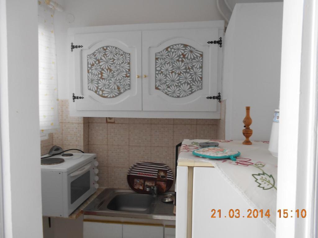 Mina Apartments Poros Town Zimmer foto